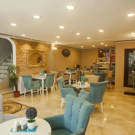 ホテル Hurriyet 3*