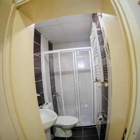 Hurriyet Otel 3*